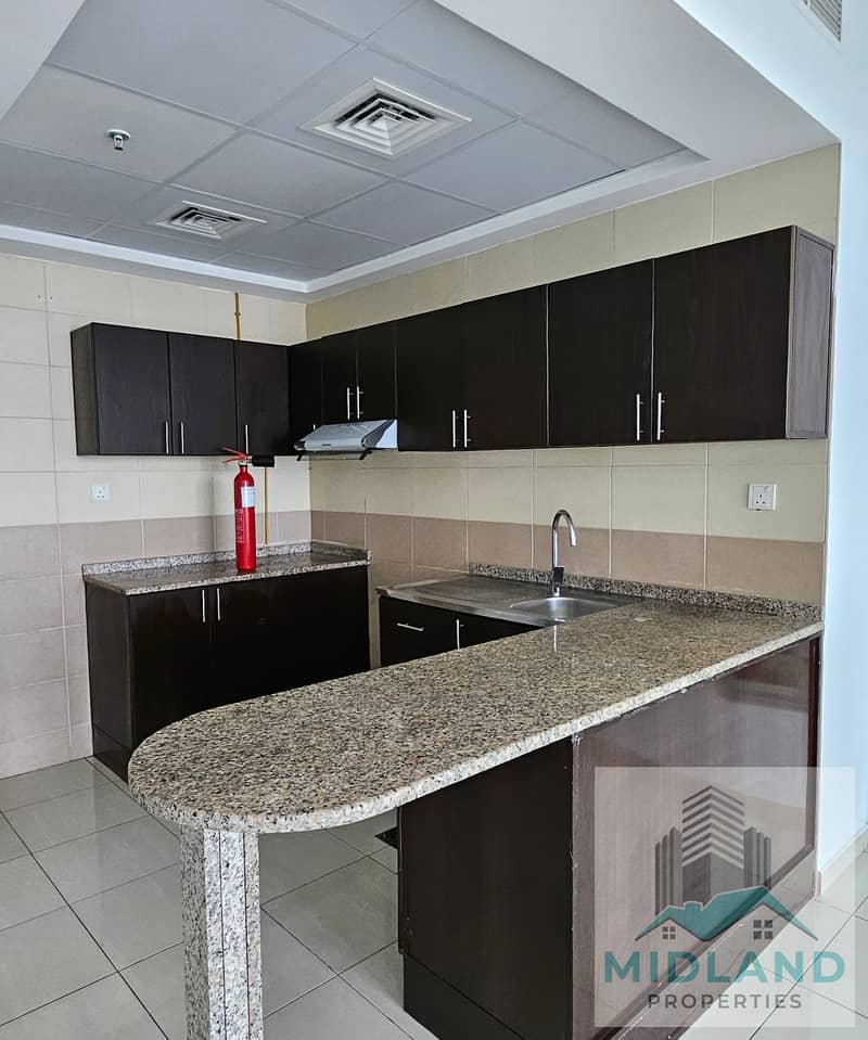 Nice & Huge | Vacant - 2 Bedroom | Open View | Al Rabia Tower | Majan - Image 12