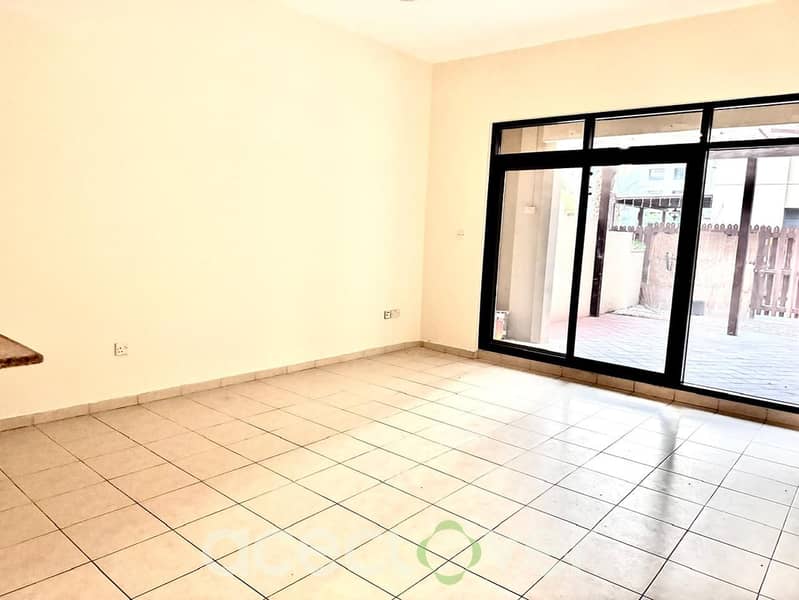 3 BHK with Laundry with Courtyard /Vacant