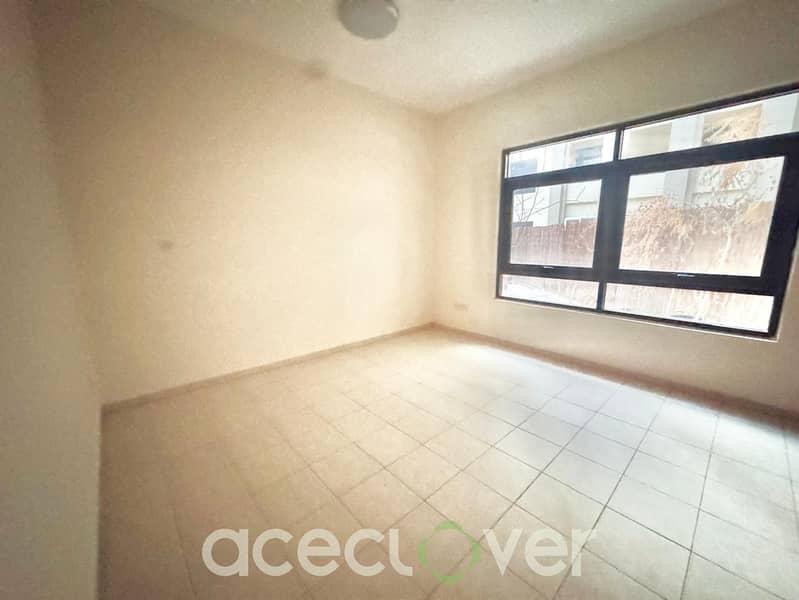 3 BHK with Laundry with Courtyard /Vacant - Image 19