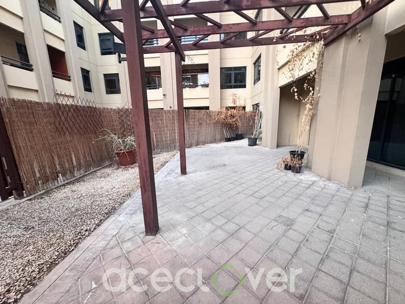 3 BHK with Laundry with Courtyard /Vacant - Image 21