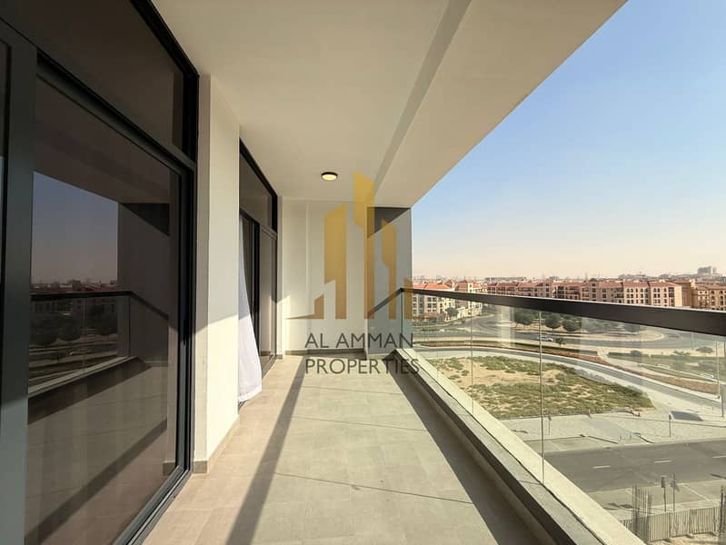 Fully Furnished Brand New 1 Bedroom Prime Location