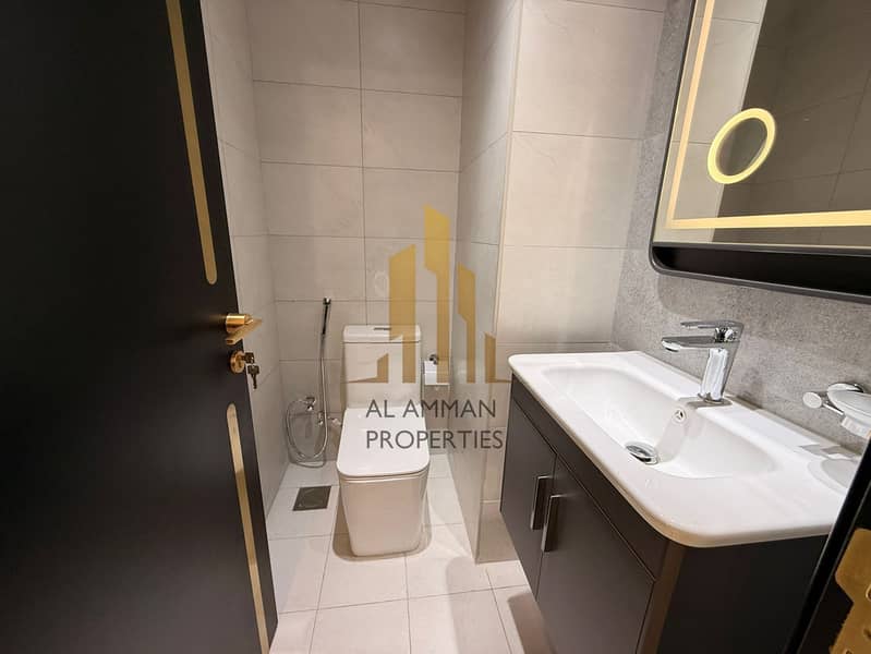 Fully Furnished Brand New 1 Bedroom Prime Location - Image 8