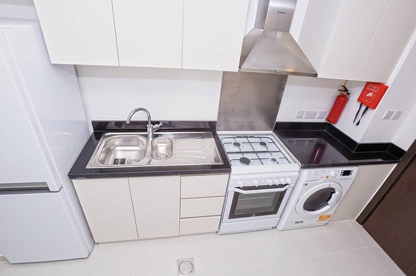 Available! Vacant! Unfurnished Studio!