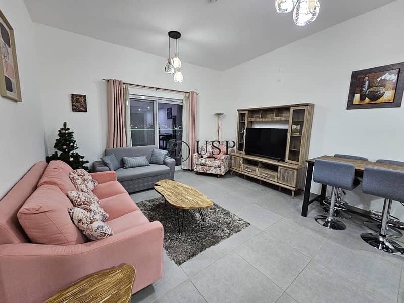 FULLY FURNISHED | 4 CHEQUES | SKYLINE VIEW