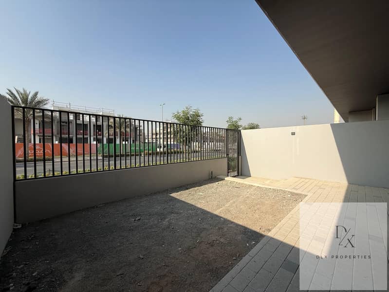 Single Row | Spacious | Brand New - Image 18