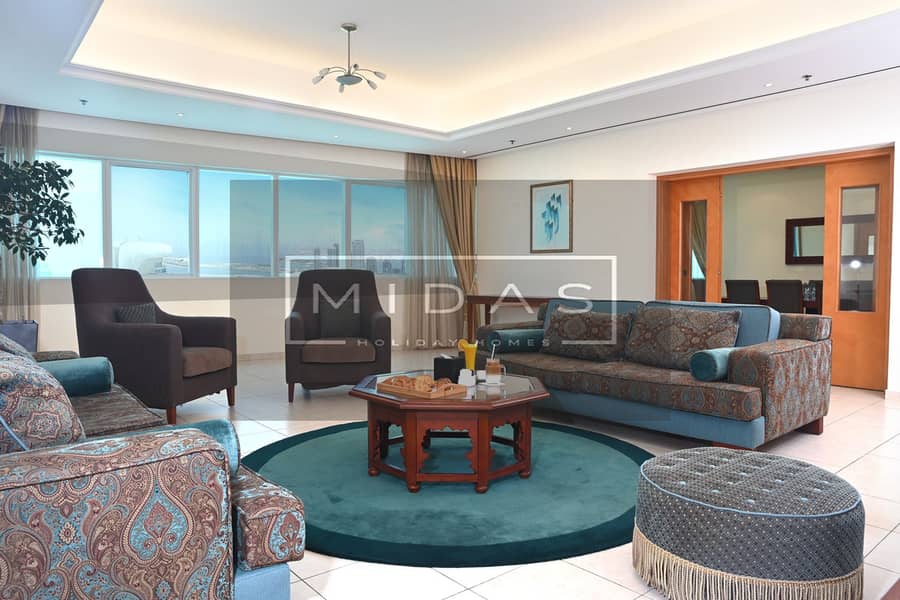 Spacious I Beach Access I Sea View I Near Tram