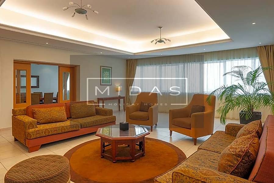 Spacious I Beach Access I Sea View I Near Tram