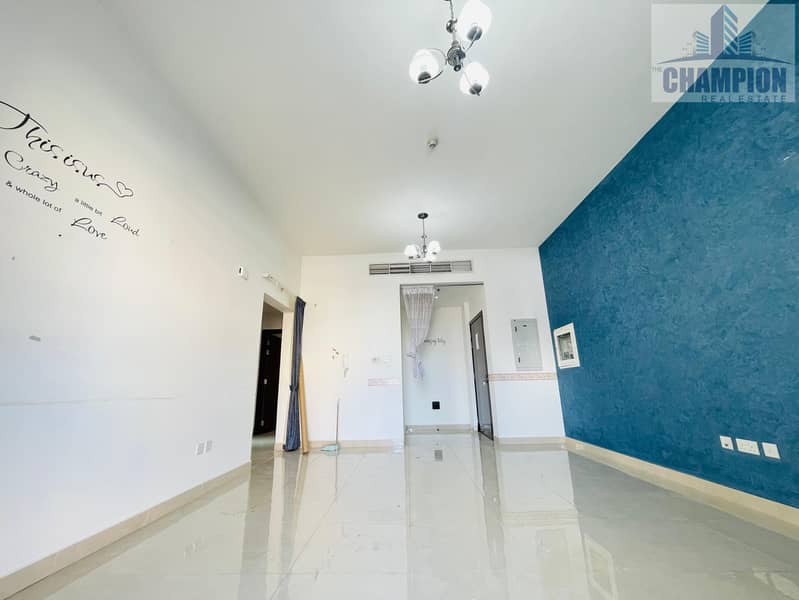 Huge Terrace || Spacious 2'BHK With All Amenities | Rent For 80K By 4/Payment | Near Mall