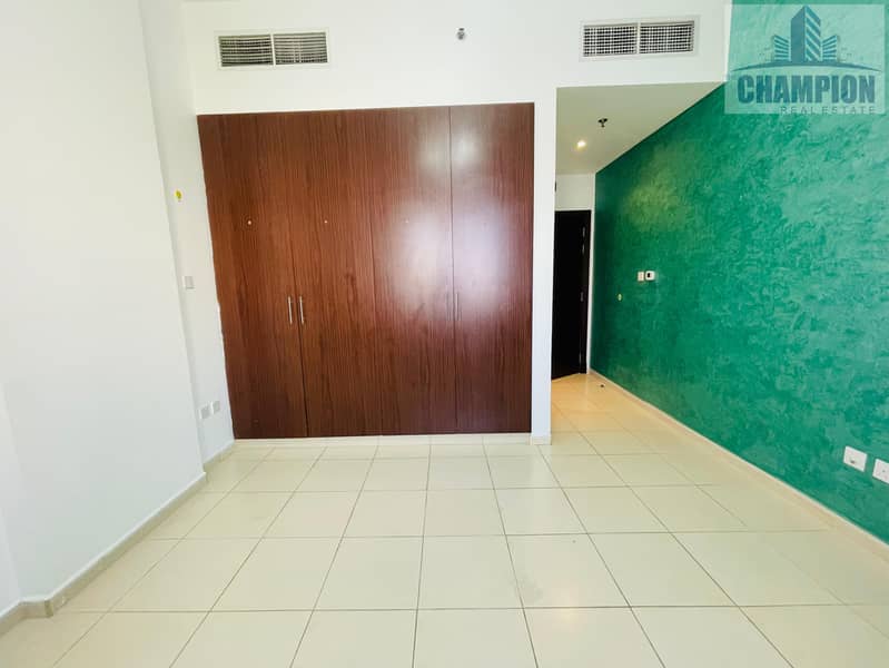 Huge Terrace || Spacious 2'BHK With All Amenities | Rent For 80K By 4/Payment | Near Mall - Image 6