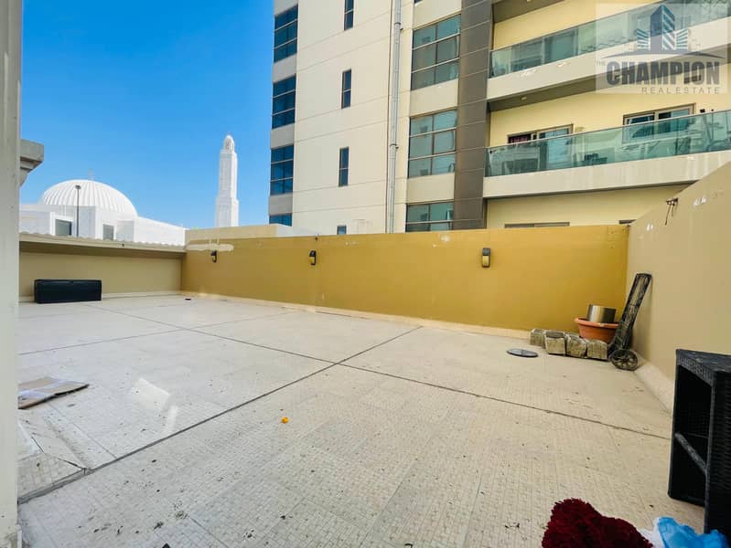 Huge Terrace || Spacious 2'BHK With All Amenities | Rent For 80K By 4/Payment | Near Mall - Image 12