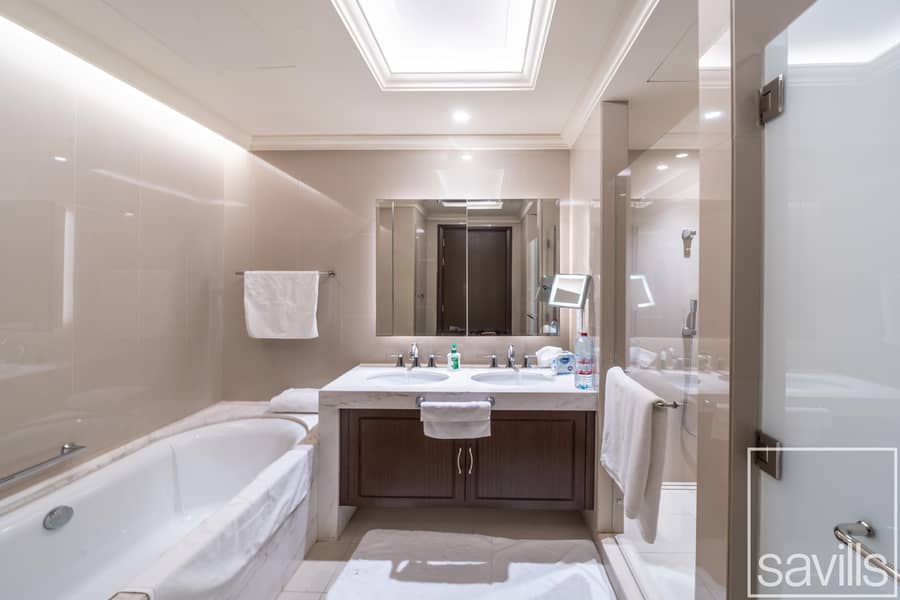 Burj Khalifa View | Bills Included | Available - Image 12