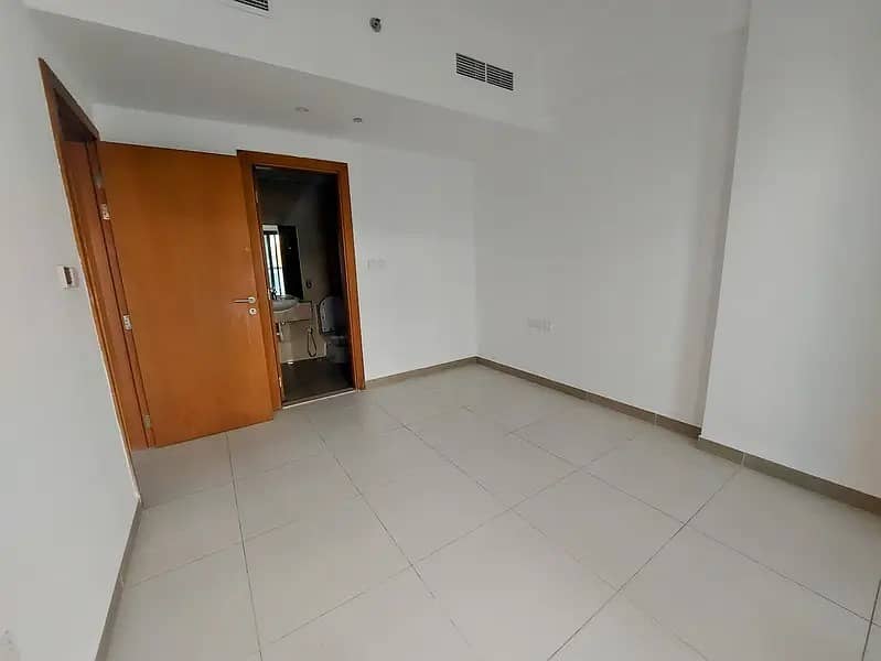 Best Price l Modern Building l Ideal Location l Open Kitchen - Image 16