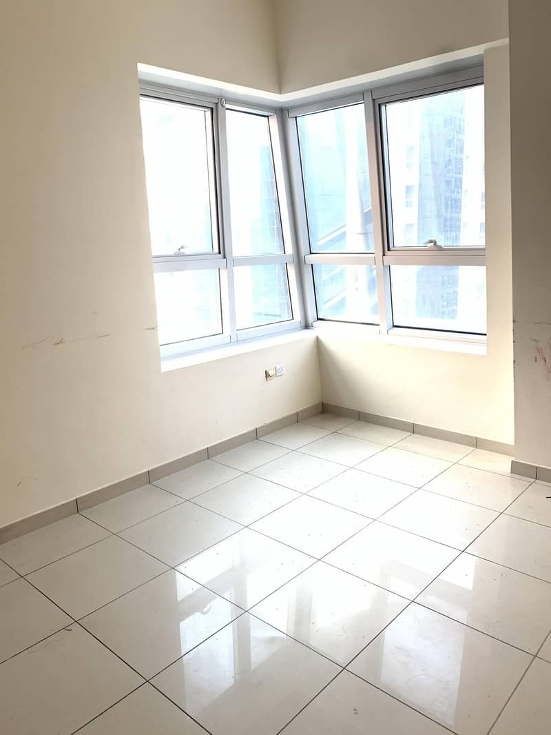 Hot Deal| Unfurnished 1 Bed|High Floor|Vacant Now