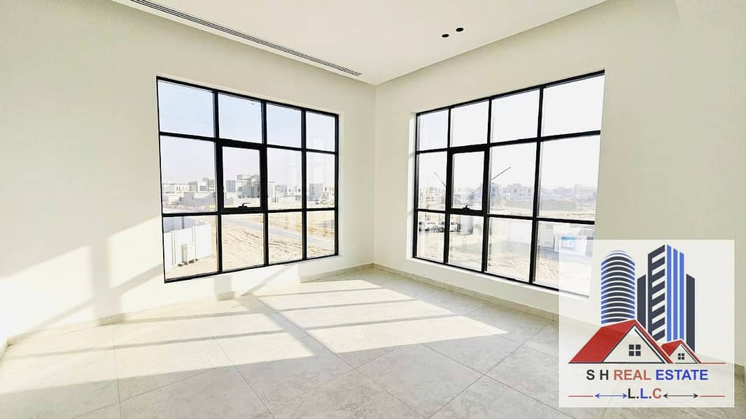 Brand New 6 Master Bedrooms Villa With Miads Room / Near To mosaq / Proper Road /Only 350k