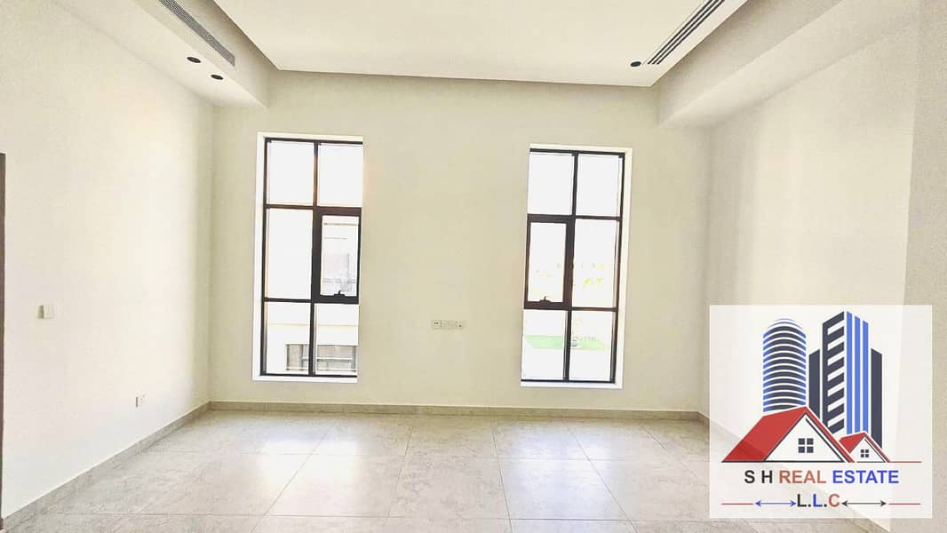 Brand New 6 Master Bedrooms Villa With Miads Room / Near To mosaq / Proper Road /Only 350k - Image 14