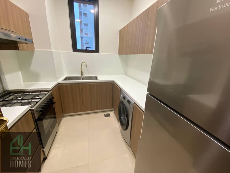 Brand New Building | luxury Apartment | Prime location - Image 6