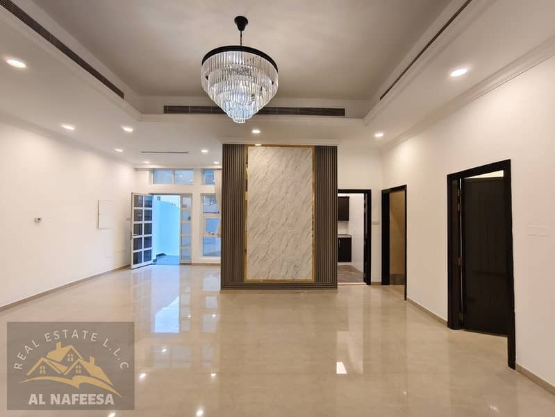 Semi independent 4 bedroom villa for rent in mirdif - Image 6