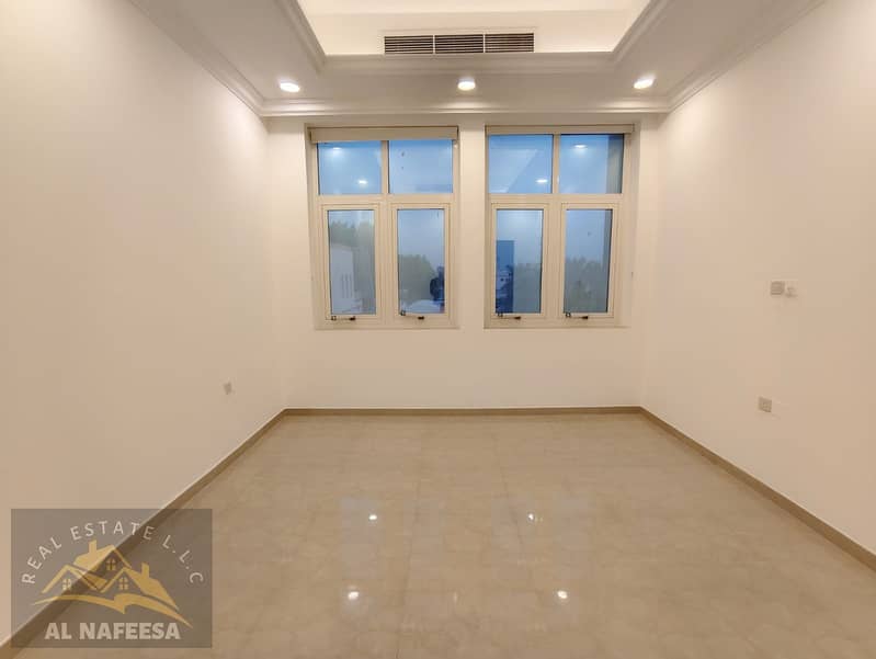 Semi independent 4 bedroom villa for rent in mirdif - Image 7