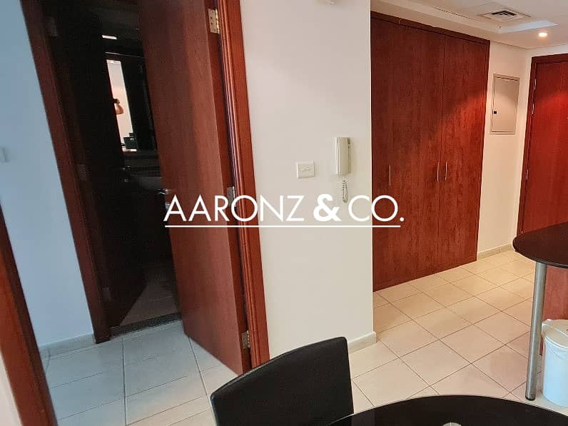 Fully Furnished | Lake View | Well-maintained - Image 14