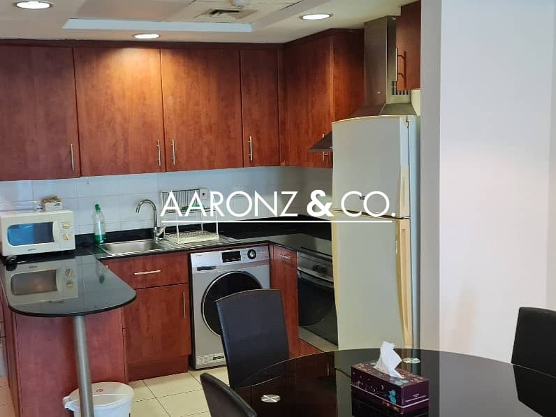 Fully Furnished | Lake View | Well-maintained - Image 16