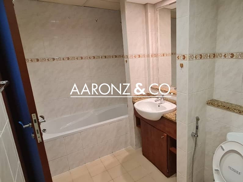 Fully Furnished | Lake View | Well-maintained - Image 18