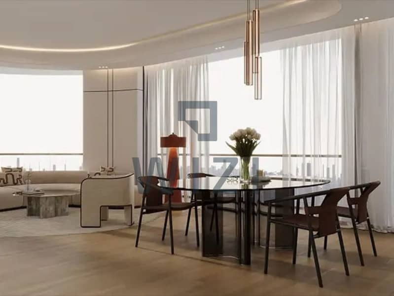 High Floor | Canal and Downtown View | Spacious