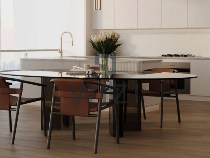 High Floor | Canal and Downtown View | Spacious