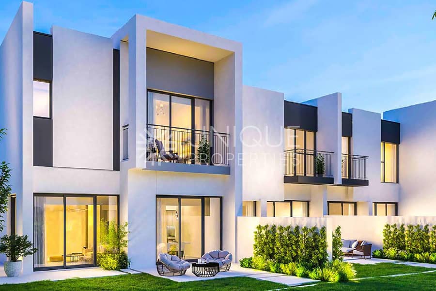 Single Row | Genuine Resale | End Unit