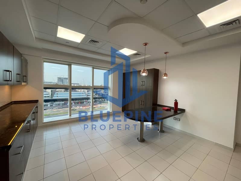 Luxury 3BHK | Full Burj Khalifa View from Every Room | JAM Tower - Image 7