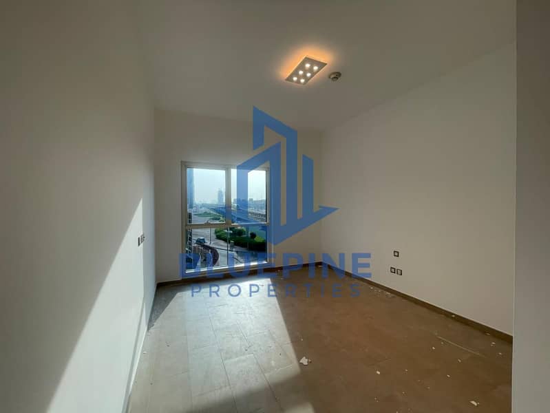 Luxury 3BHK+ Maid Room | Full Burj Khalifa View from Every Room | JAM Tower - Image 16