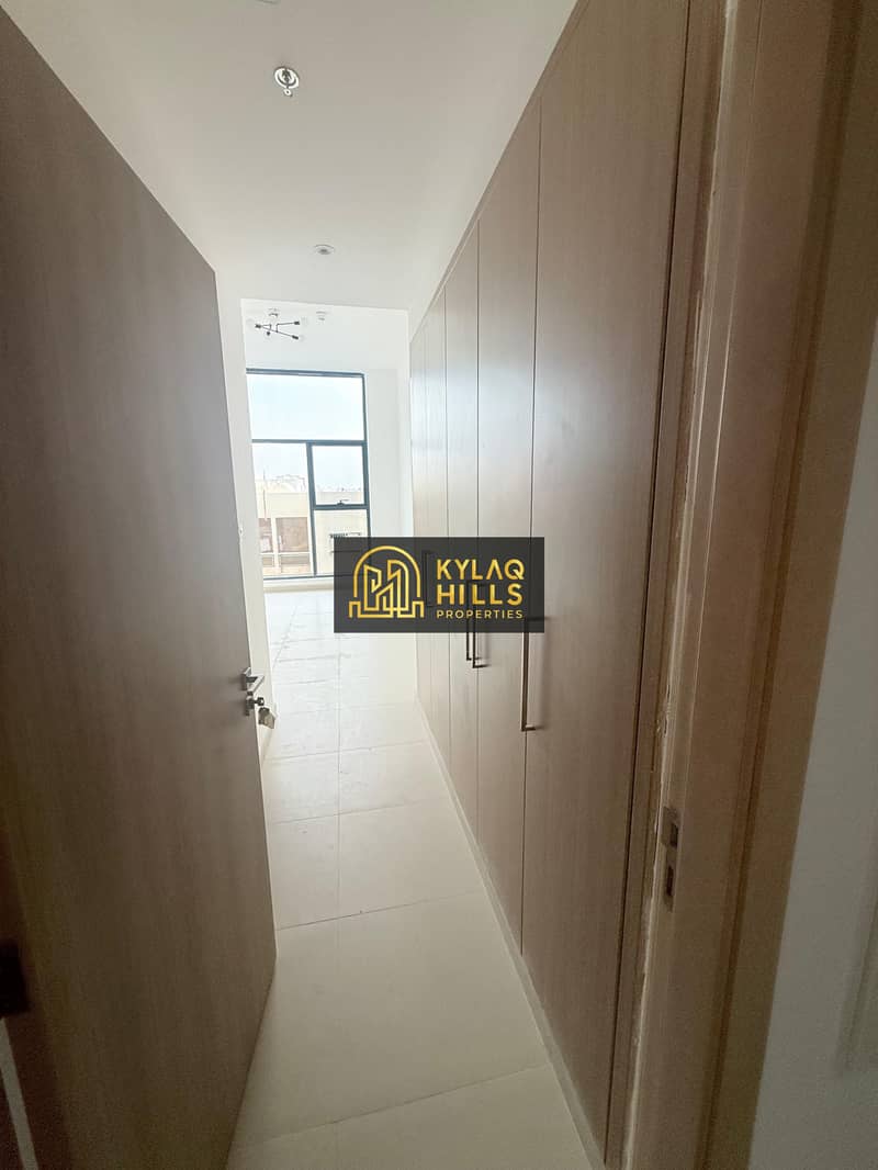 Luxury Big Size 3BHK | Brand New | Maid Room + Balcony - Image 6