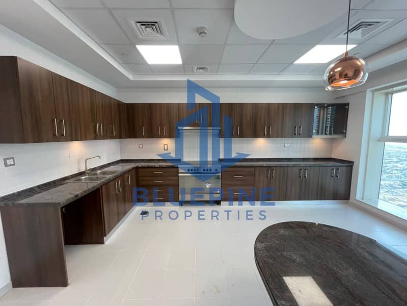 Luxury 3BHK+ Maid Room | Full Burj Khalifa View from Every Room | JAM Tower - Image 11