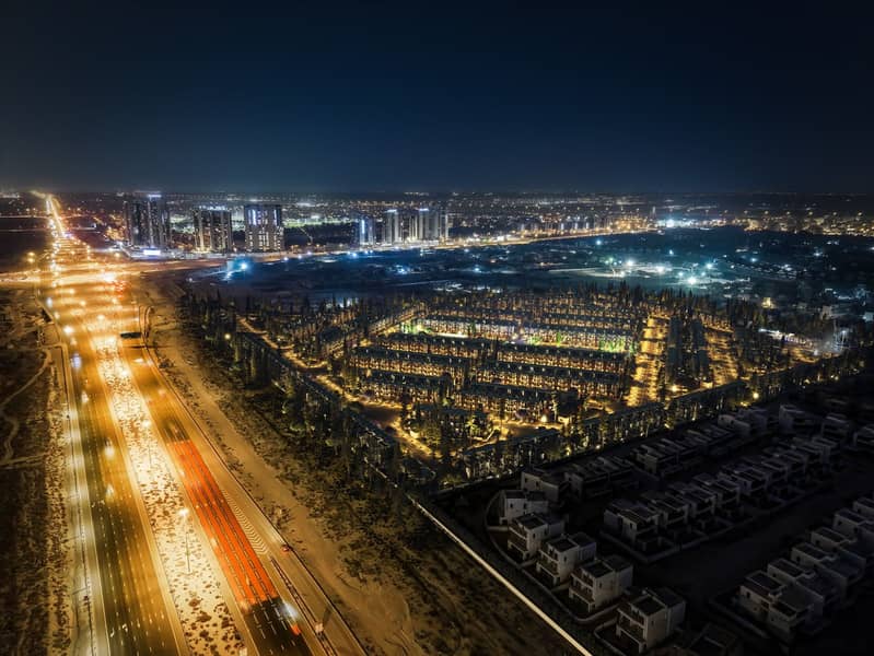 Luxury3BR - 0.5%Monthly/40% CashDiscount/SingleRow