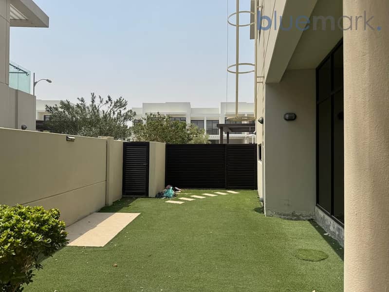 SINGLE ROW (TH-L) 3 BEDS VILLA FOR SALE, Damac Hills