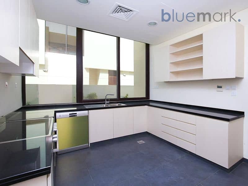 SINGLE ROW (TH-L) 3 BEDS VILLA FOR SALE, Damac Hills