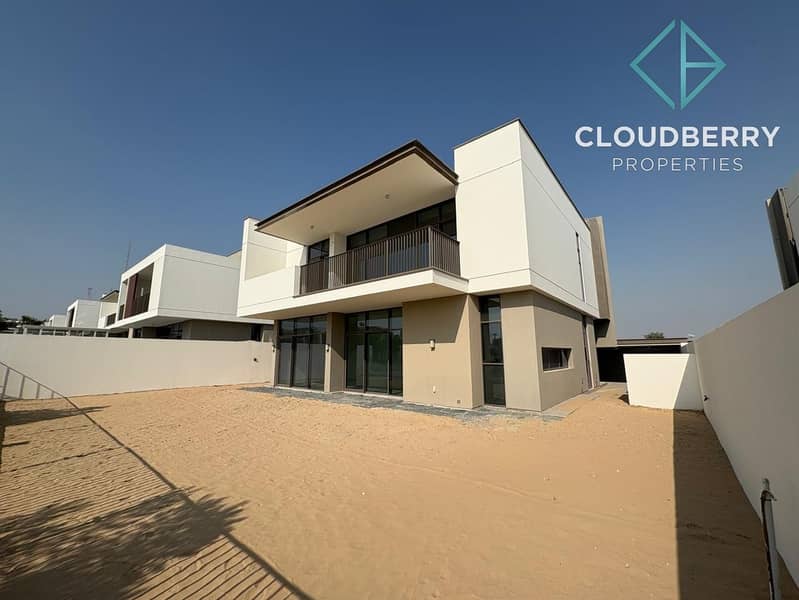 Single Row | Close to Amenities | Ready To Move