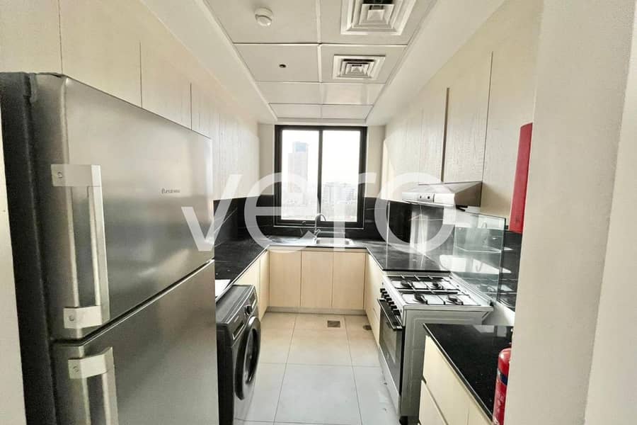 Corner Unit | Top Floor | Low Rise