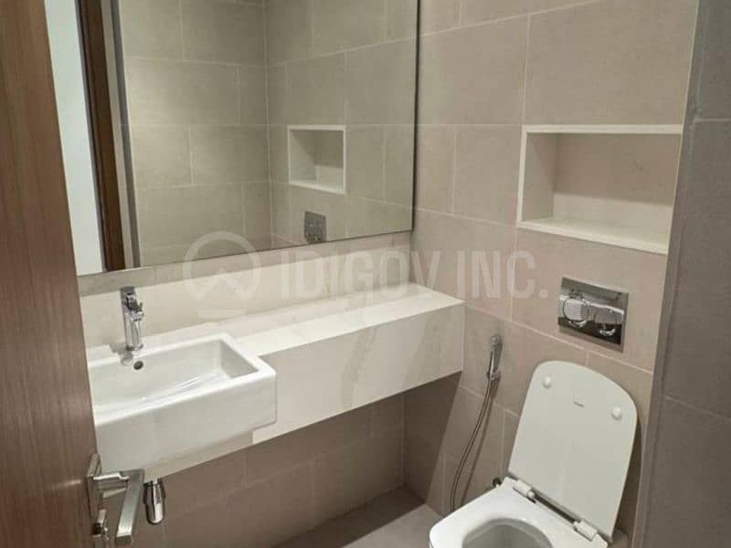 Spacious | With Balcony | Ready to Move - Image 13