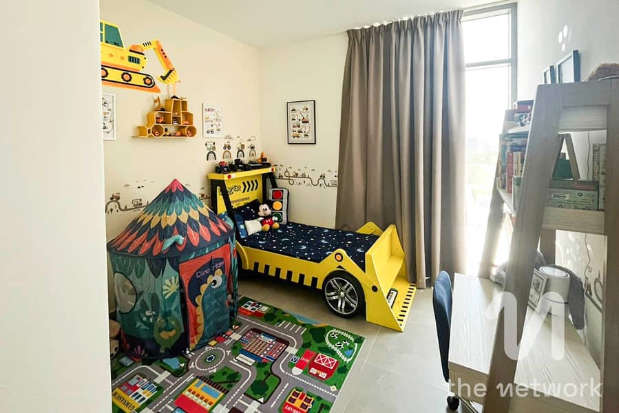 Close to pool | Family oriented | Central location - Image 11