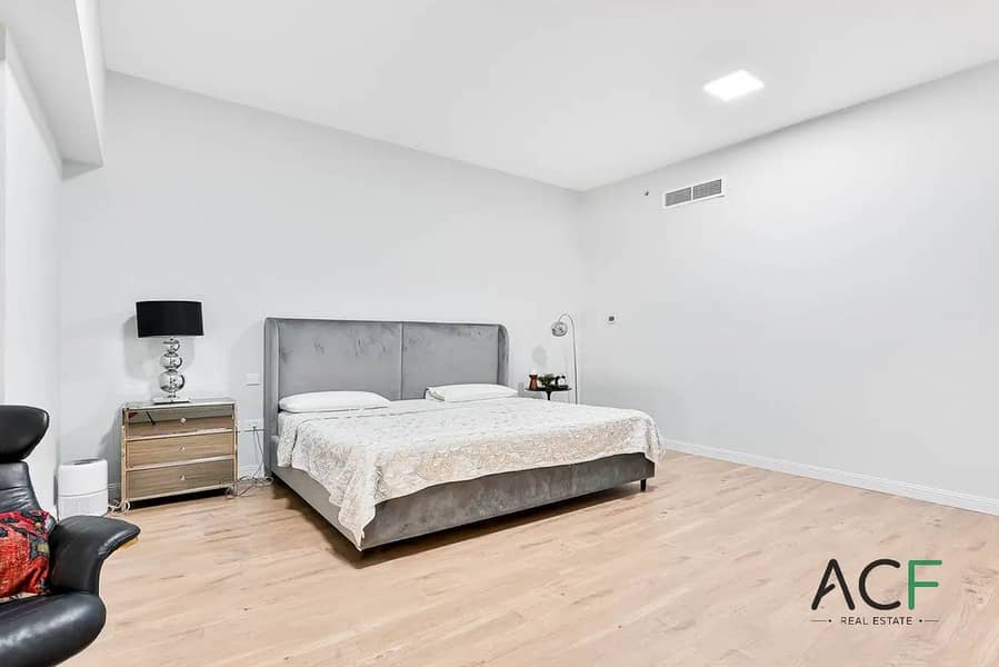 Luxurious | Spacious Layout | Prime Location - Image 10