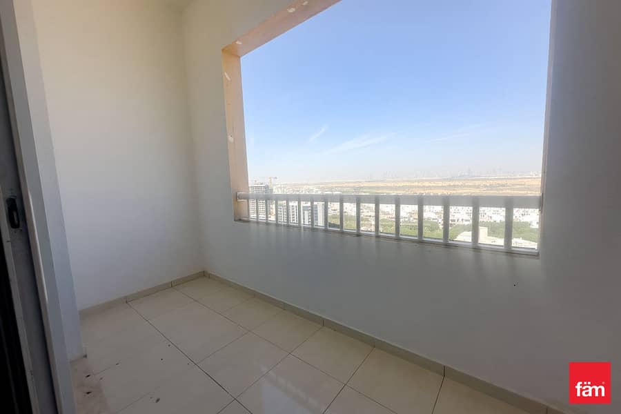 Vacant And Ready /Motivated Owner - Image 12