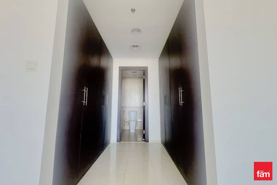 Vacant And Ready /Motivated Owner - Image 16