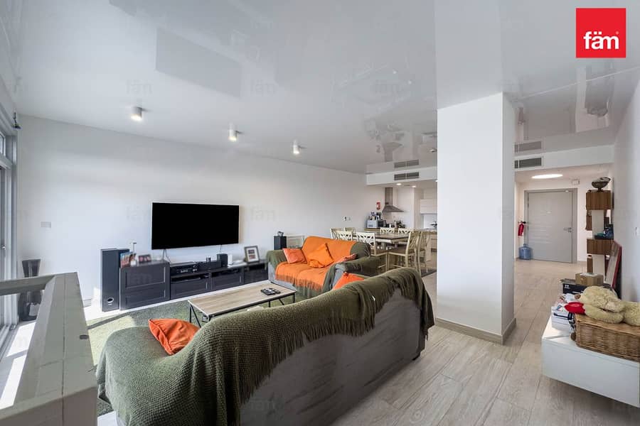 Spacious /Close To Kent College (Rugby School)