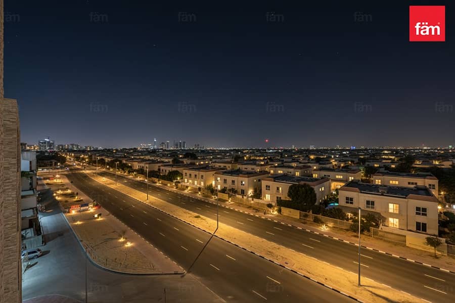 Spacious /Close To Kent College (Rugby School) - Image 8