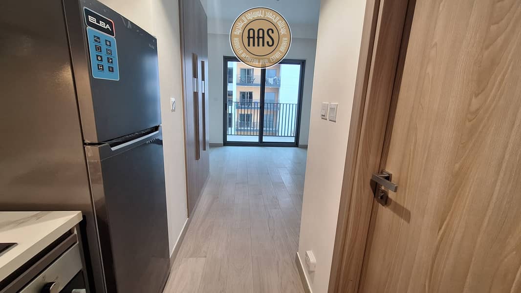 Brand New Luxurious Studio Flat With Chiller Free - Image 9
