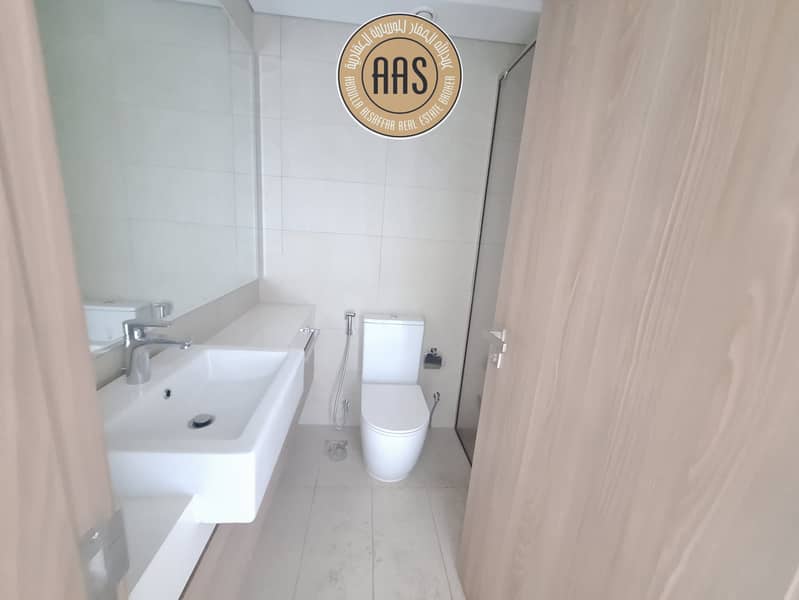 Like Brand New Luxurious 1bhk Flat With Kitchen Appliances Chiller Free