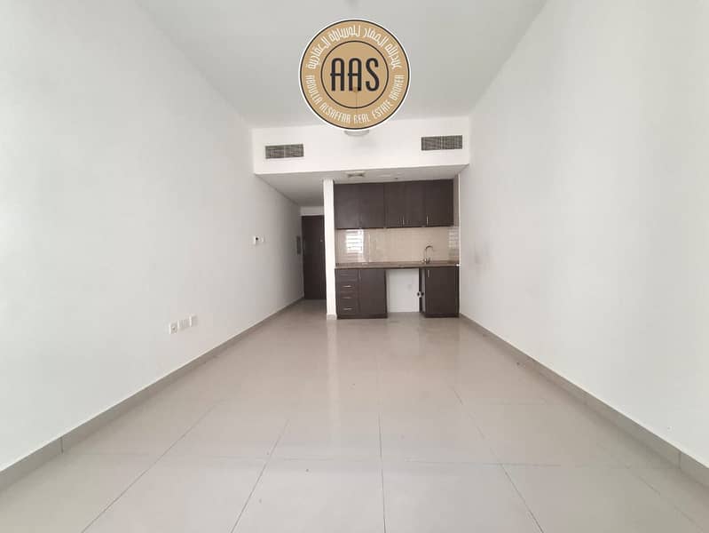 A studio apartment Less price Offer for couples just in 40k