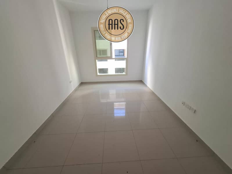 A studio apartment Less price Offer for couples just in 40k