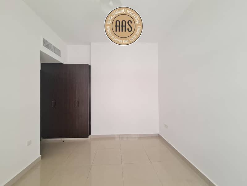 Hot offer of the Year Now 1/Bhk at main location just in 48k with parking