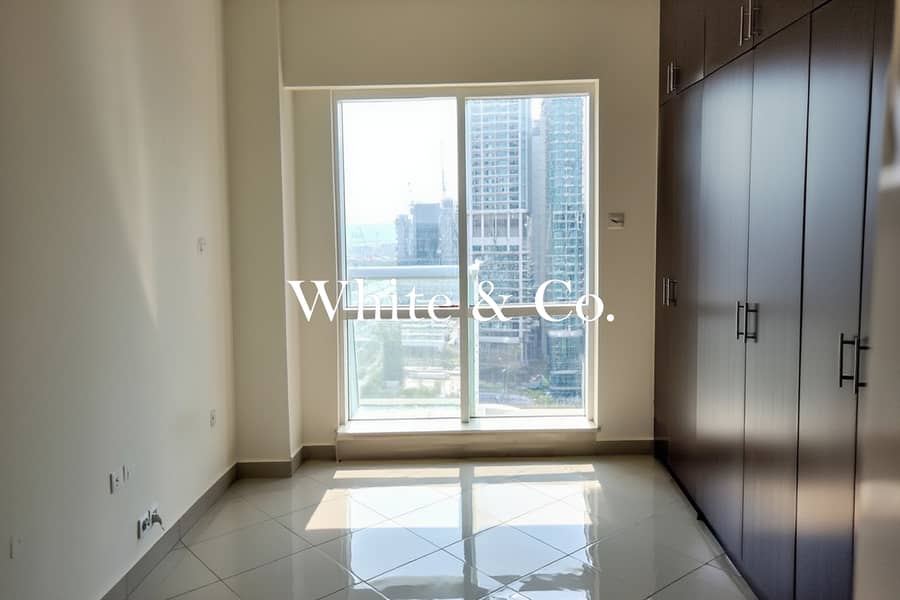 Lake View Facing | Vastu | Vacant Soon